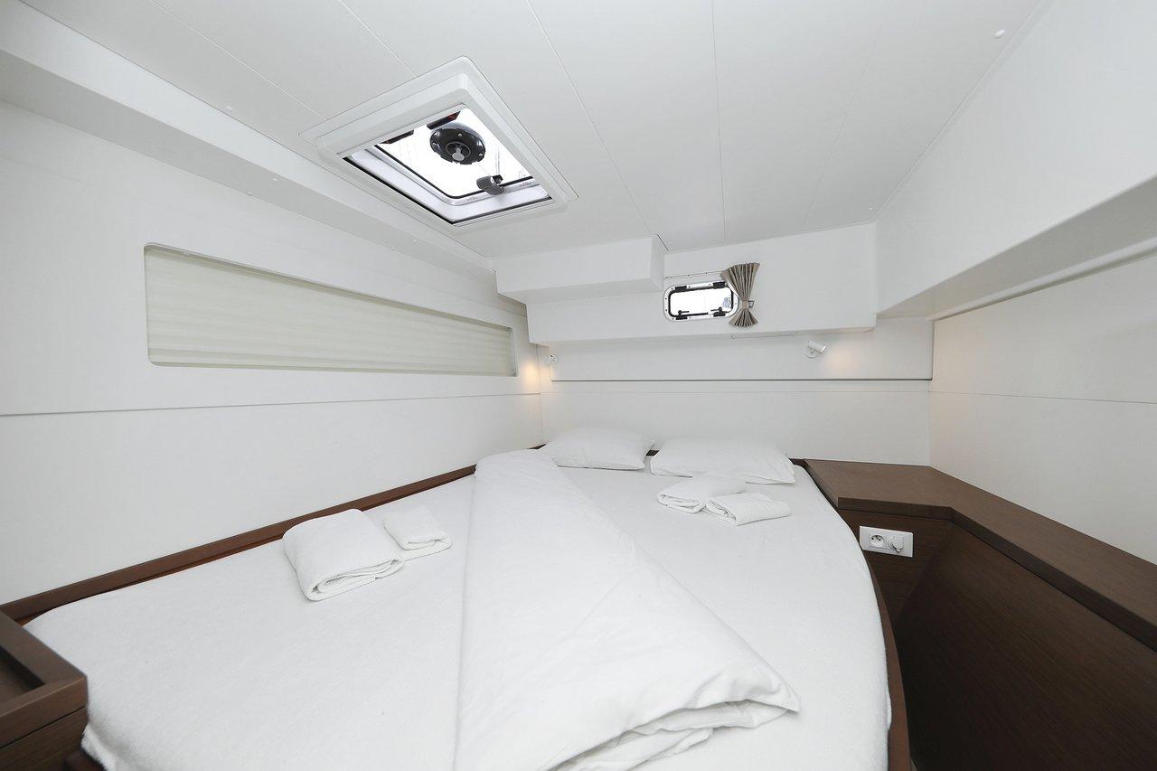 Lagoon 40 - 4 + 2 cab, picture 28