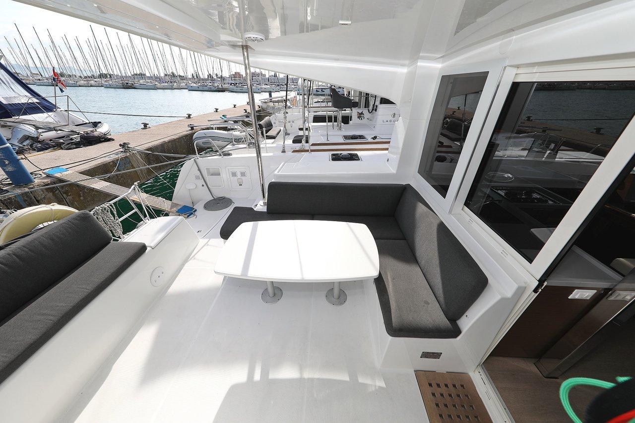 Lagoon 40 - 4 + 2 cab, picture 14