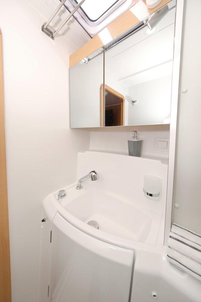 Lagoon 400 S2 - 4 + 2 cab., picture 28