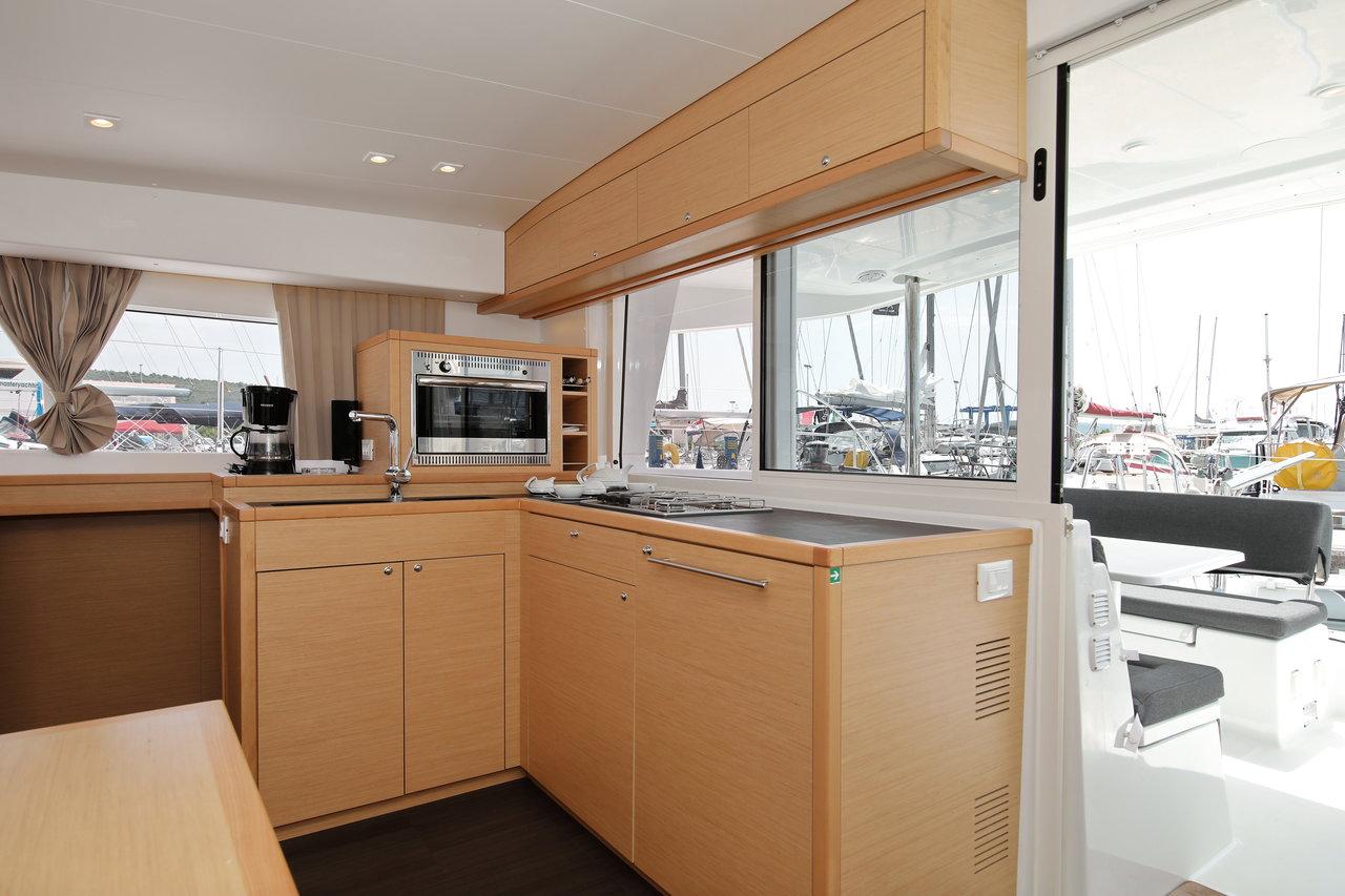 Lagoon 400 S2 - 4 + 2 cab., picture 21