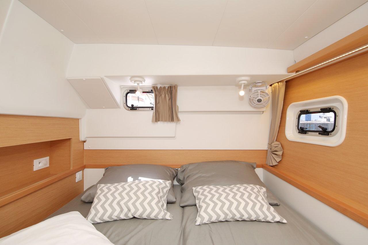 Lagoon 400 S2 - 4 + 2 cab., picture 26