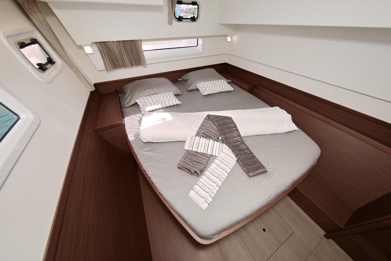 Lagoon 42 - 4 + 2 cab., picture 16