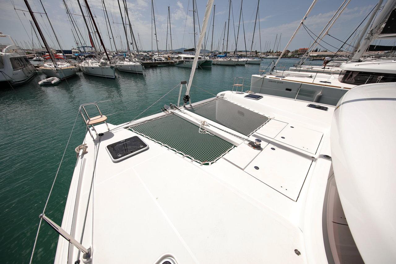 Lagoon 42 - 4 + 2 cab., picture 6