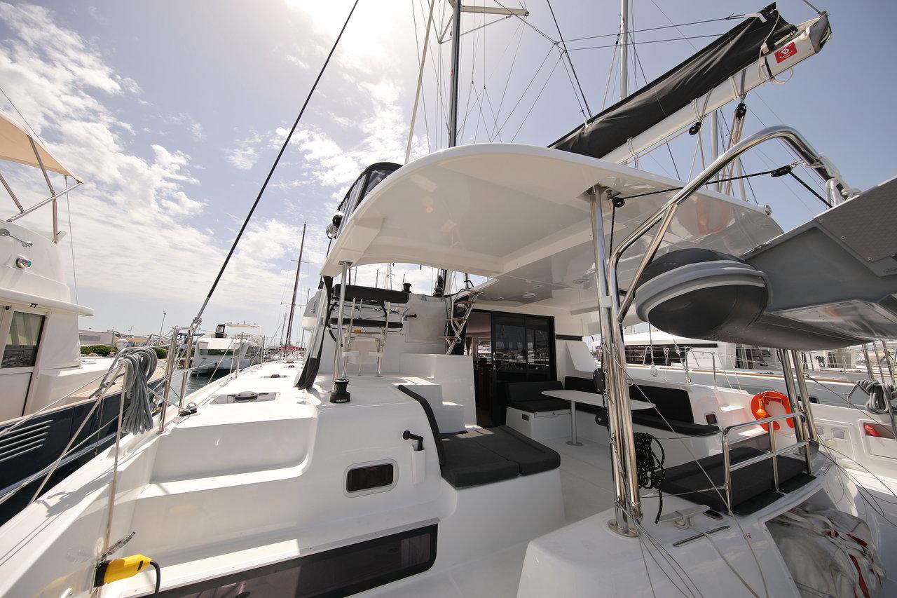 Lagoon 42 - 4 + 2 cab., picture 5