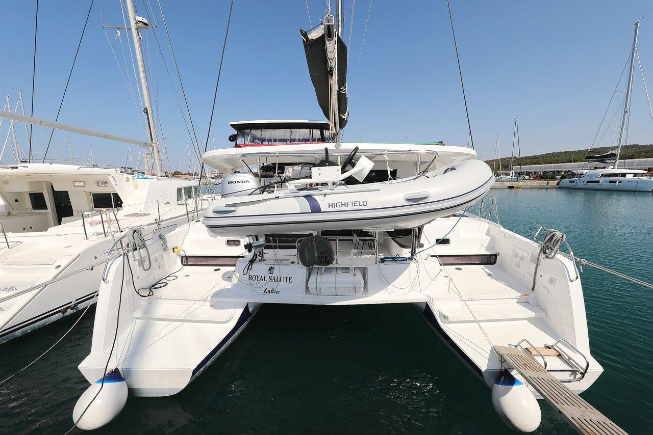 Lagoon 42 - 4 + 2 cab., picture 3