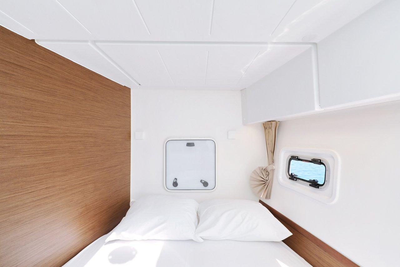 Lagoon 42 - 4 + 2 cab., picture 23