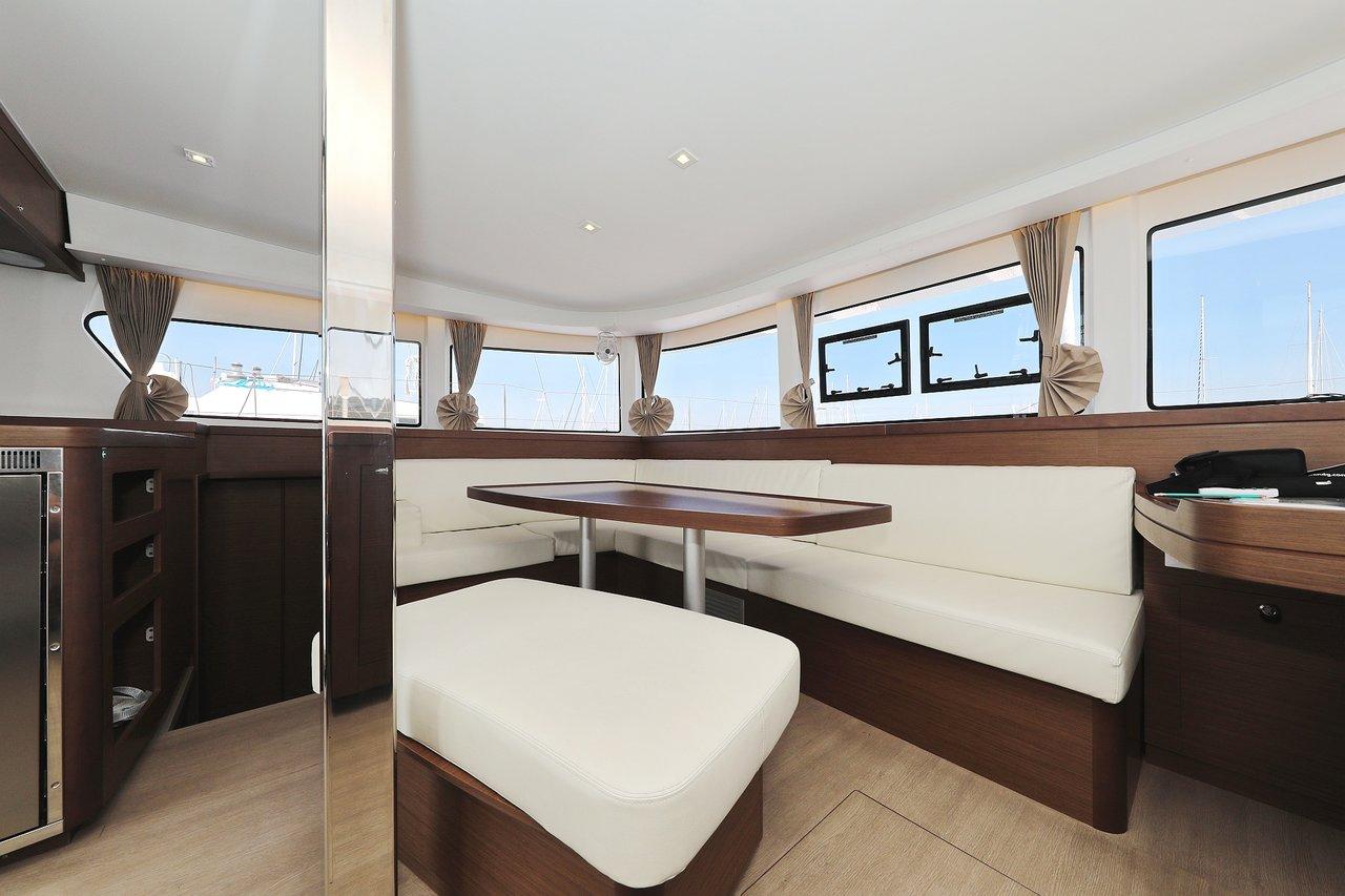 Lagoon 42 - 4 + 2 cab., picture 17