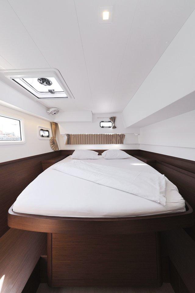 Lagoon 42 - 4 + 2 cab., picture 24