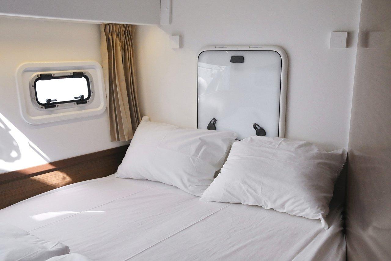 Lagoon 42 - 4 + 2 cab., picture 27