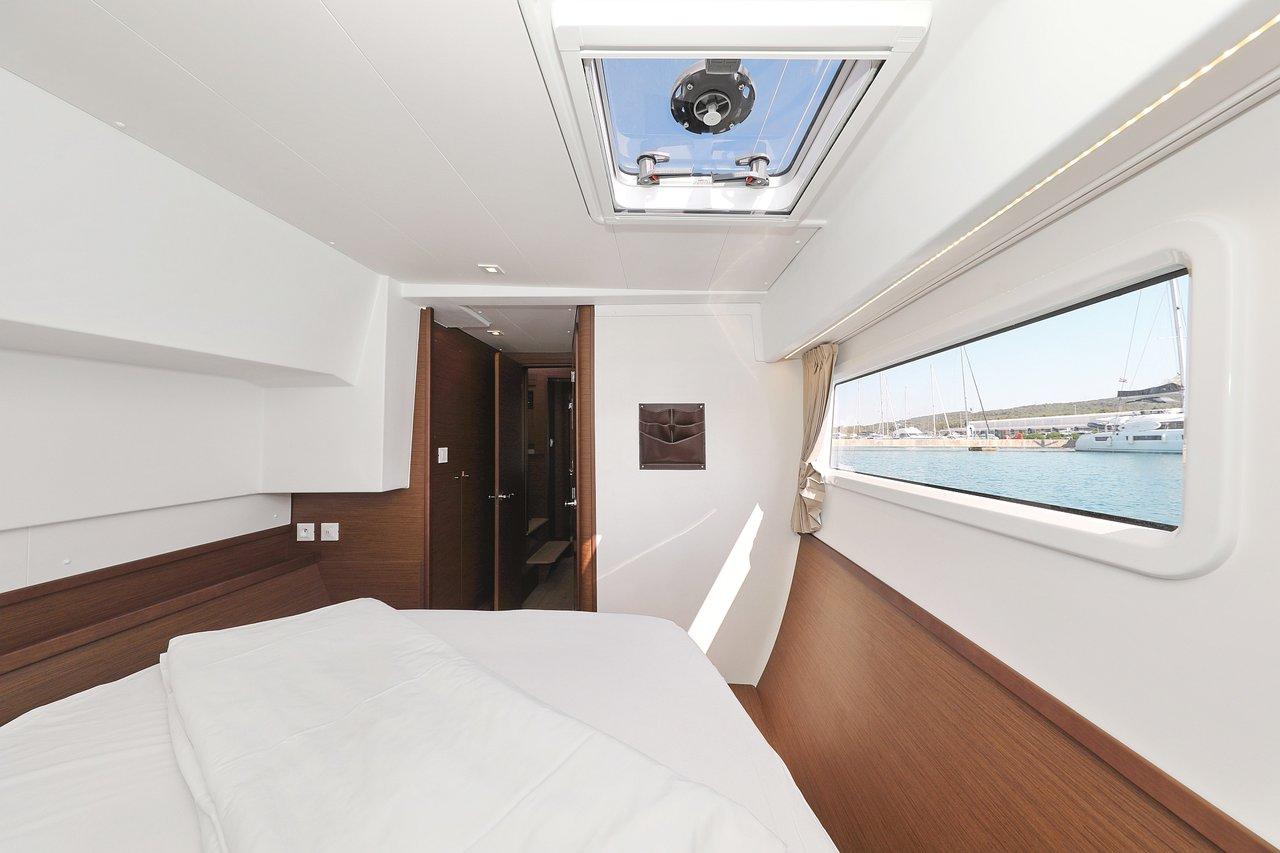 Lagoon 42 - 4 + 2 cab., picture 26