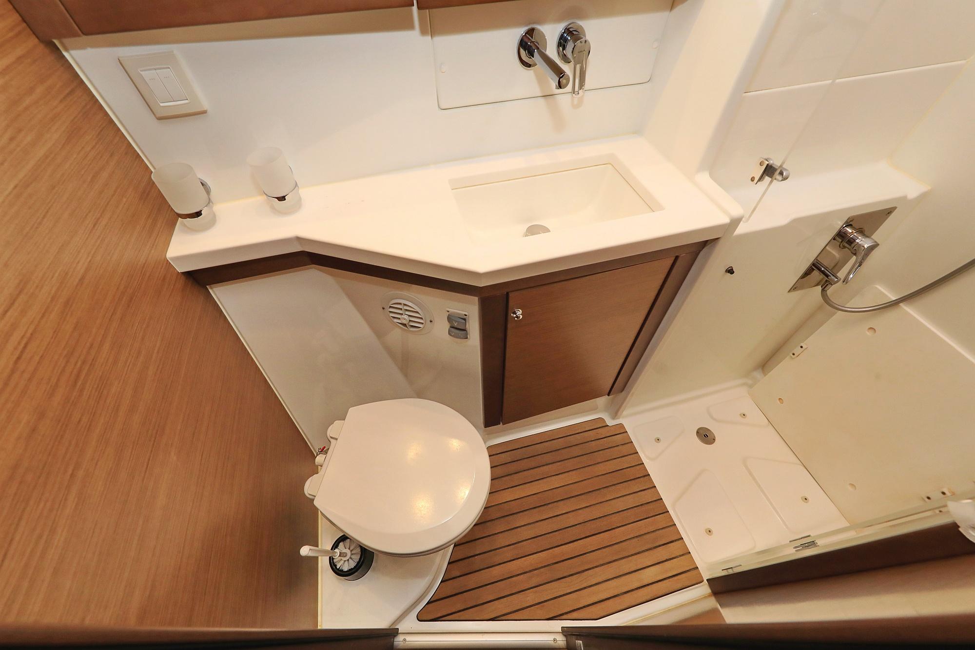 Lagoon 450 F - 4 + 2 cab., picture 16