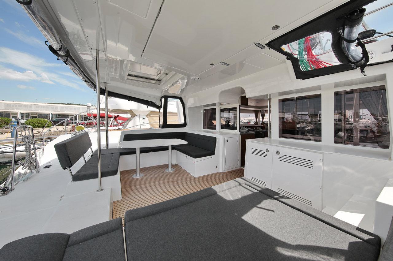 Lagoon 450 F - 4 + 2 cab., picture 4