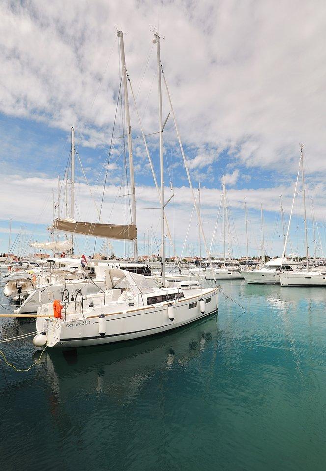 Oceanis 35.1, picture 7