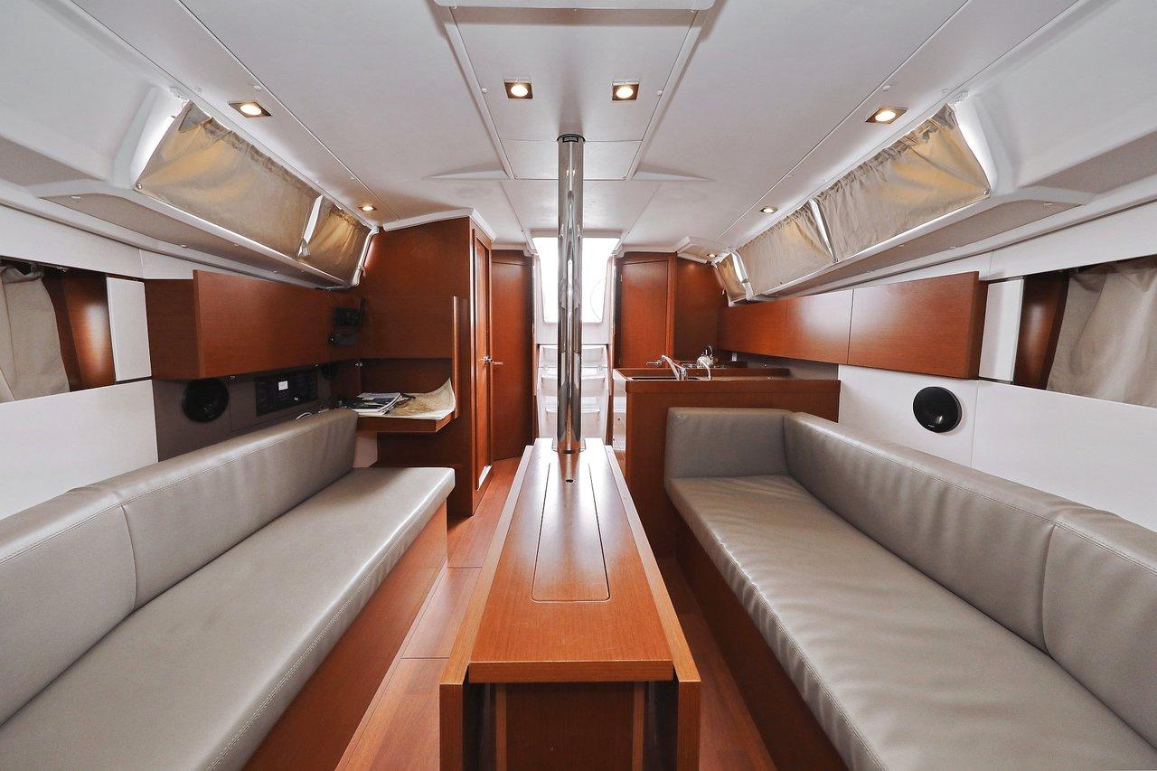 Oceanis 35.1, picture 12