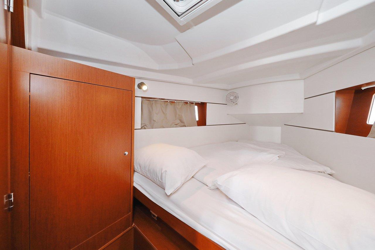 Oceanis 35.1, picture 20