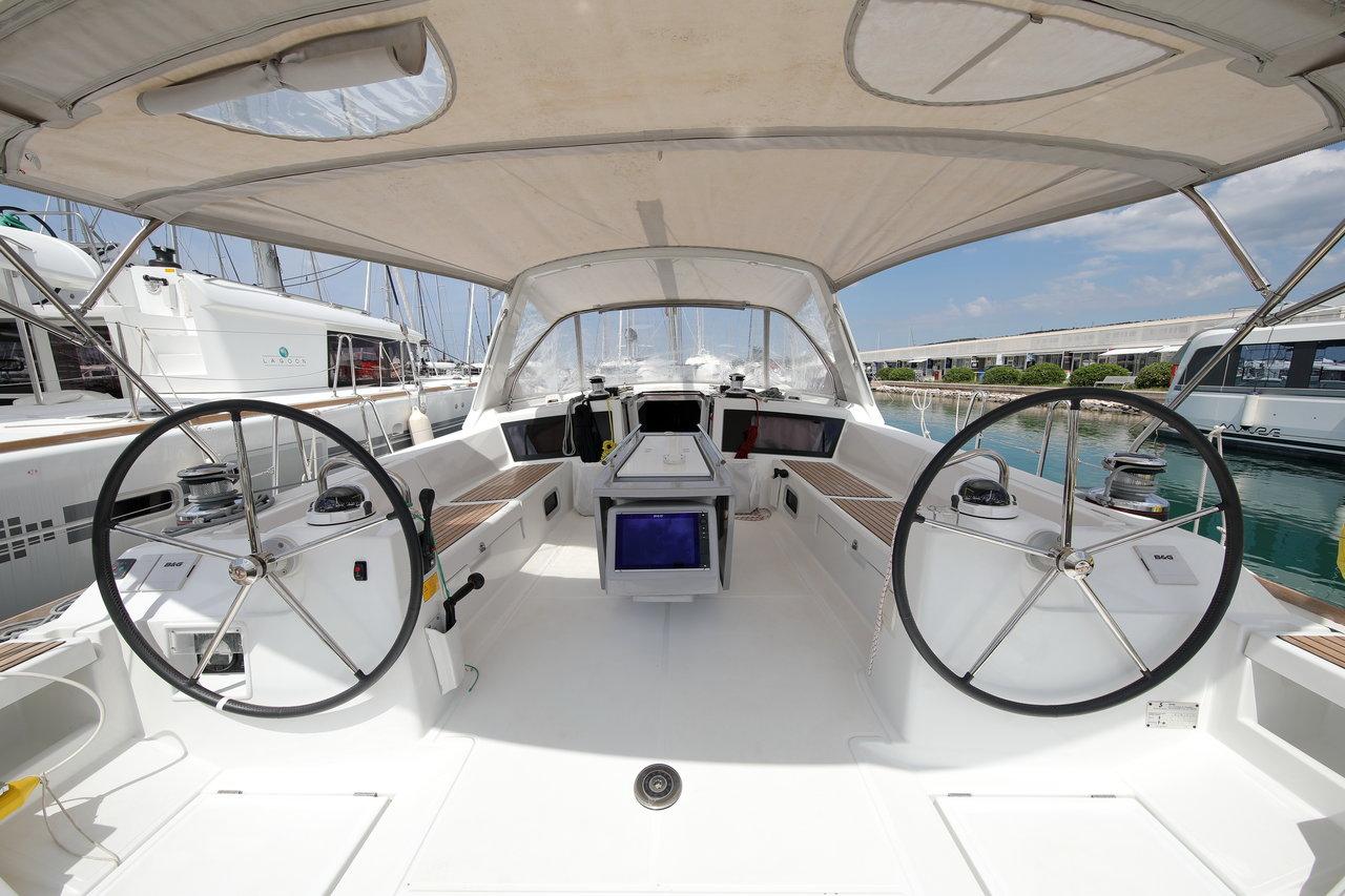 Oceanis 48 - 5 cab., picture 7