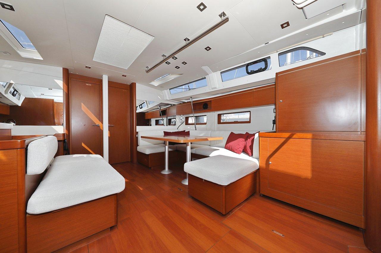 Oceanis 51.1, picture 17