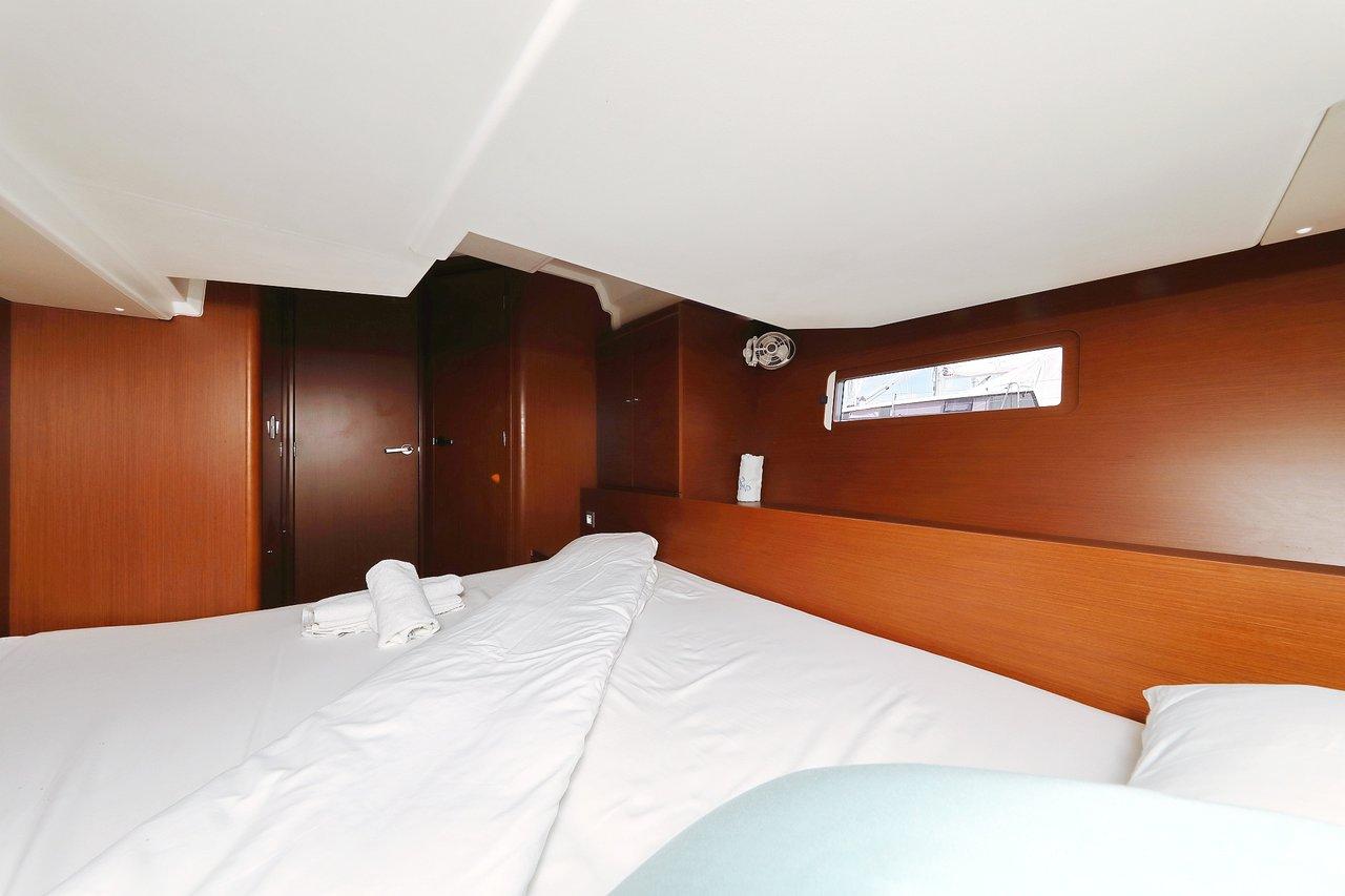 Oceanis 51.1, picture 25