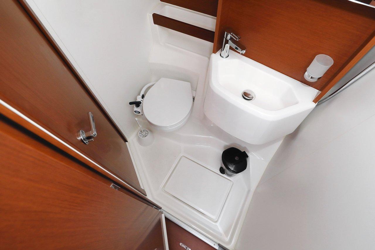 Oceanis 51.1, picture 34