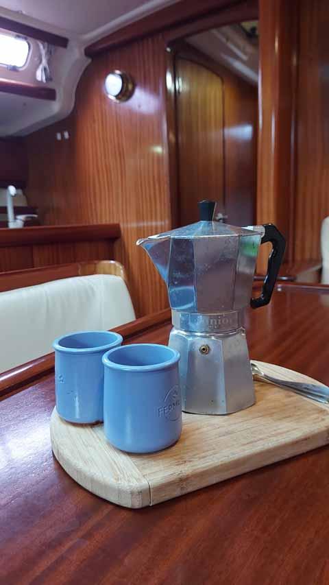 Bavaria 44, picture 9