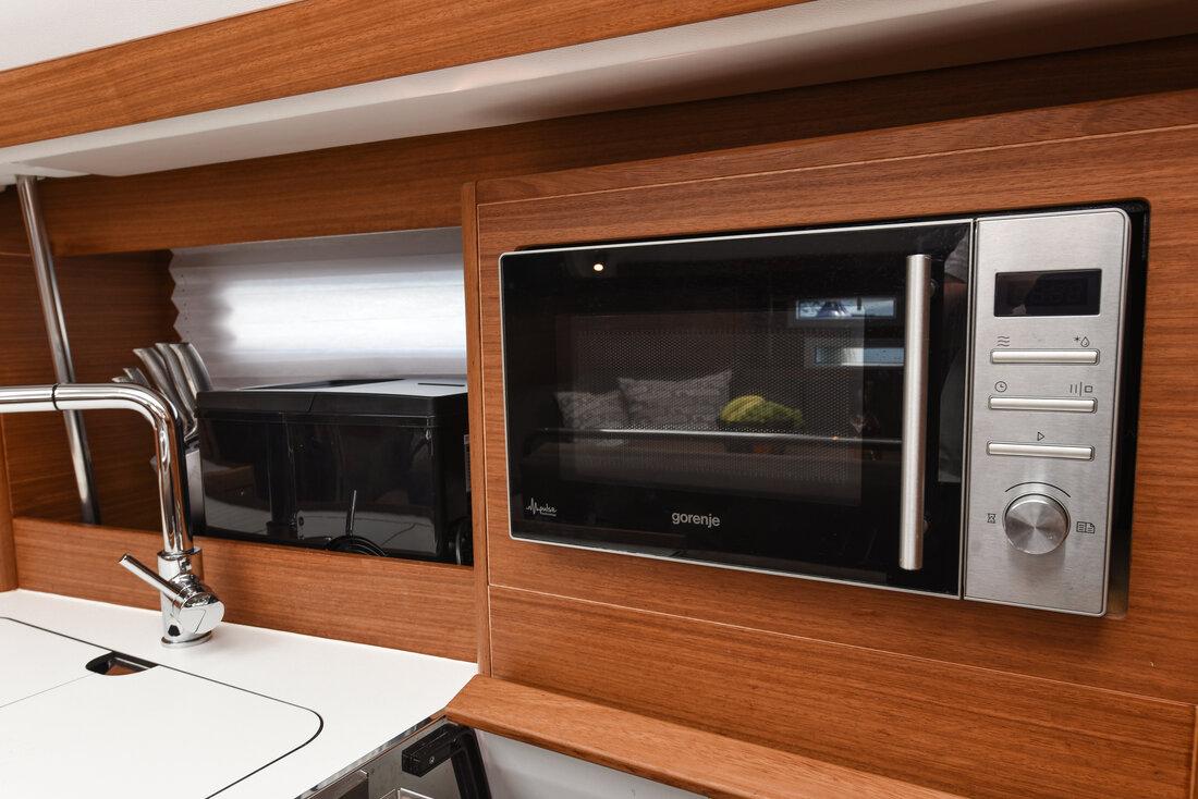 Elan Impression 45.1, picture 25