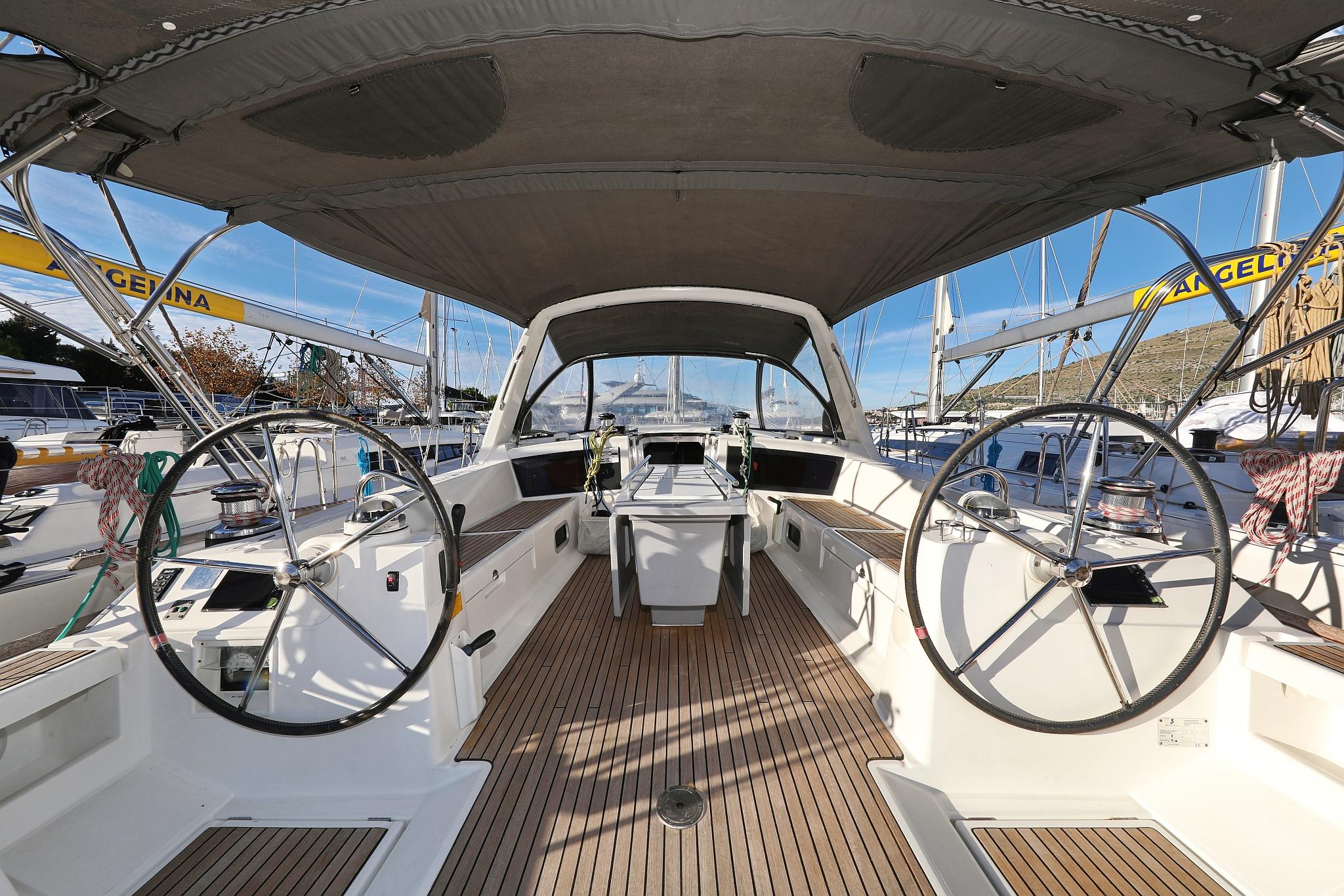 Oceanis 48 - 5 cab., picture 6