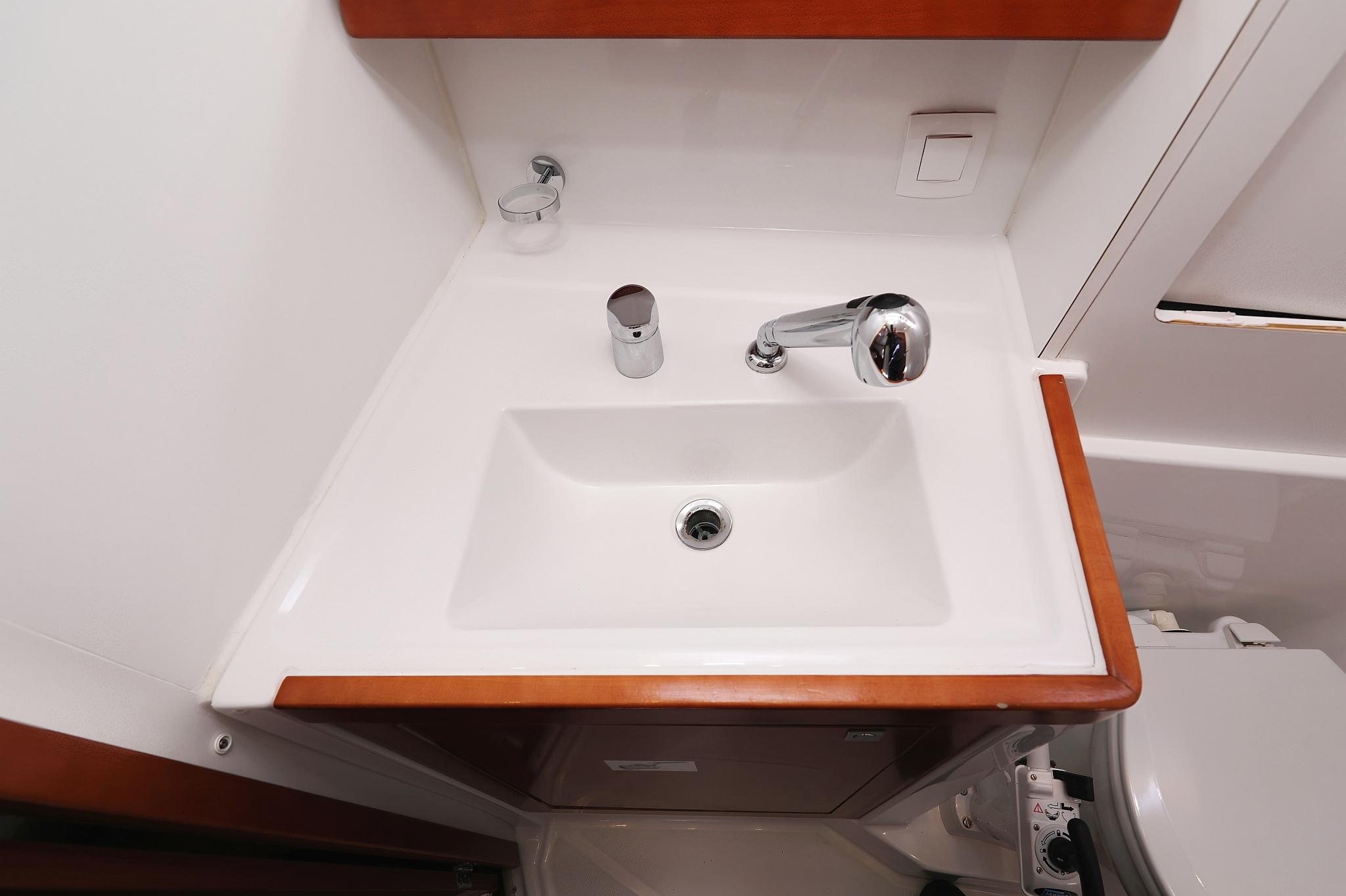 Oceanis 48 - 5 cab., picture 40