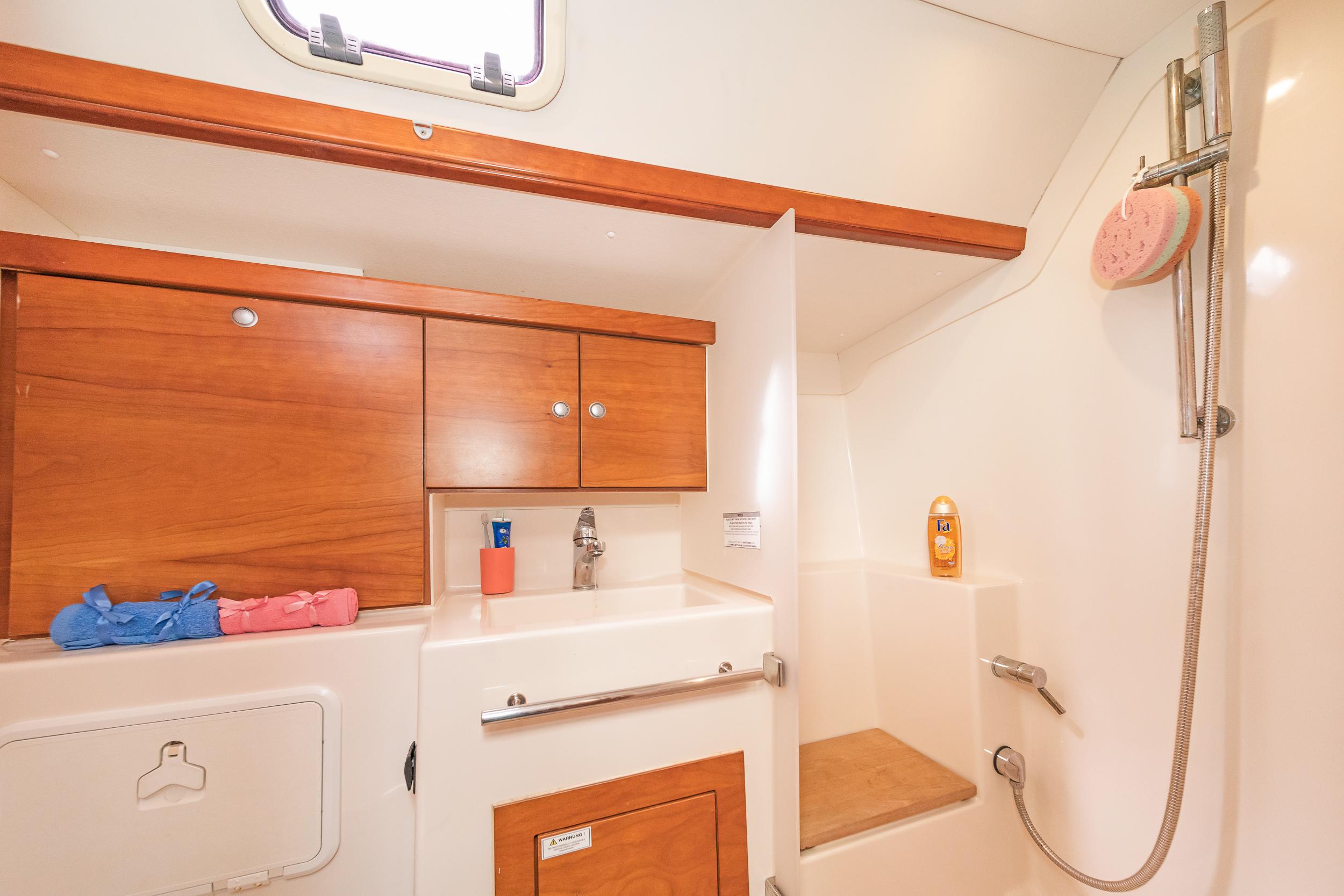 Hanse 430, picture 14