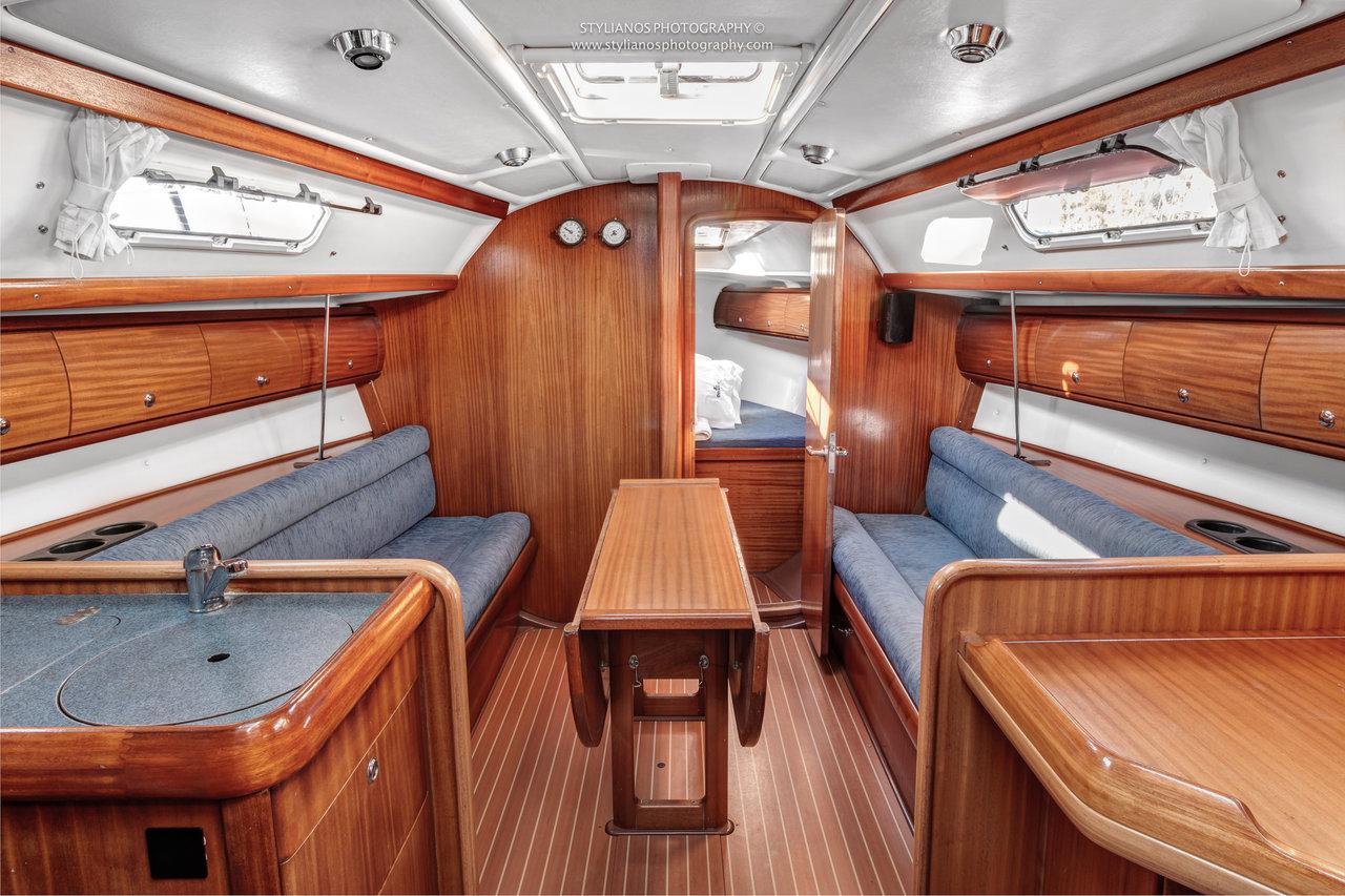 Bavaria 32, picture 3