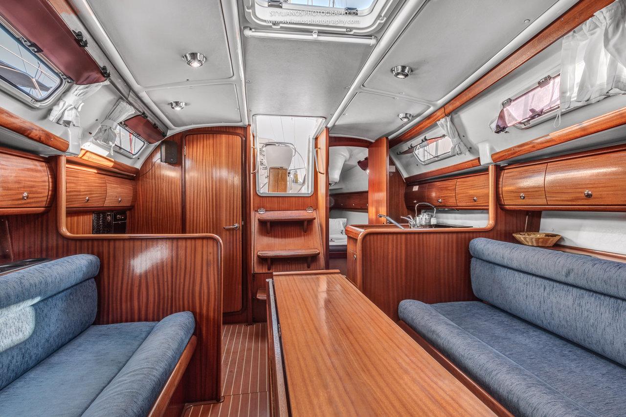 Bavaria 32, picture 4