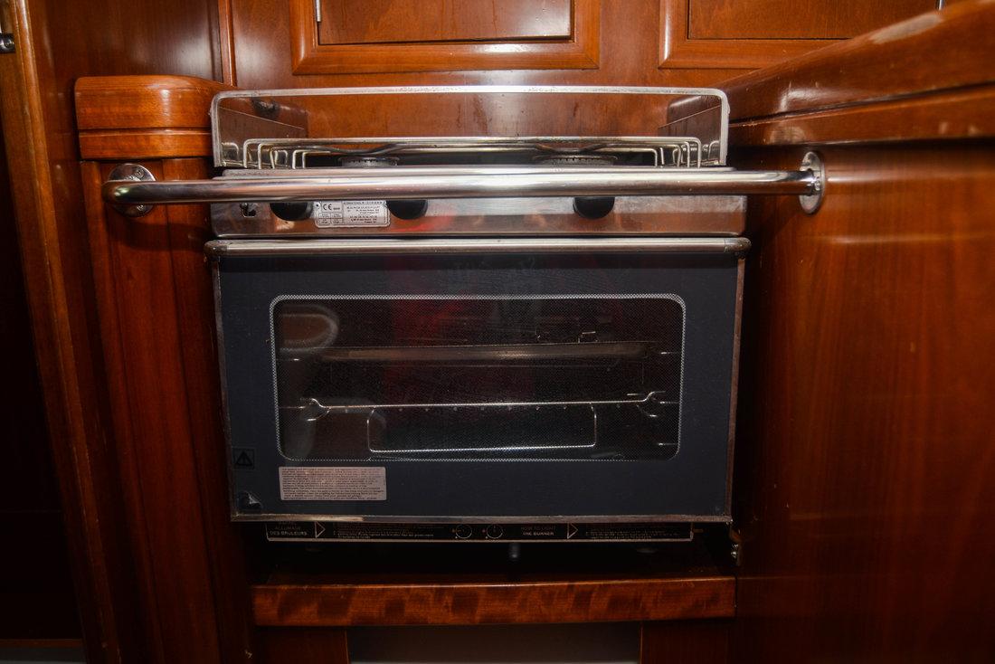 Oceanis Clipper 323, picture 21