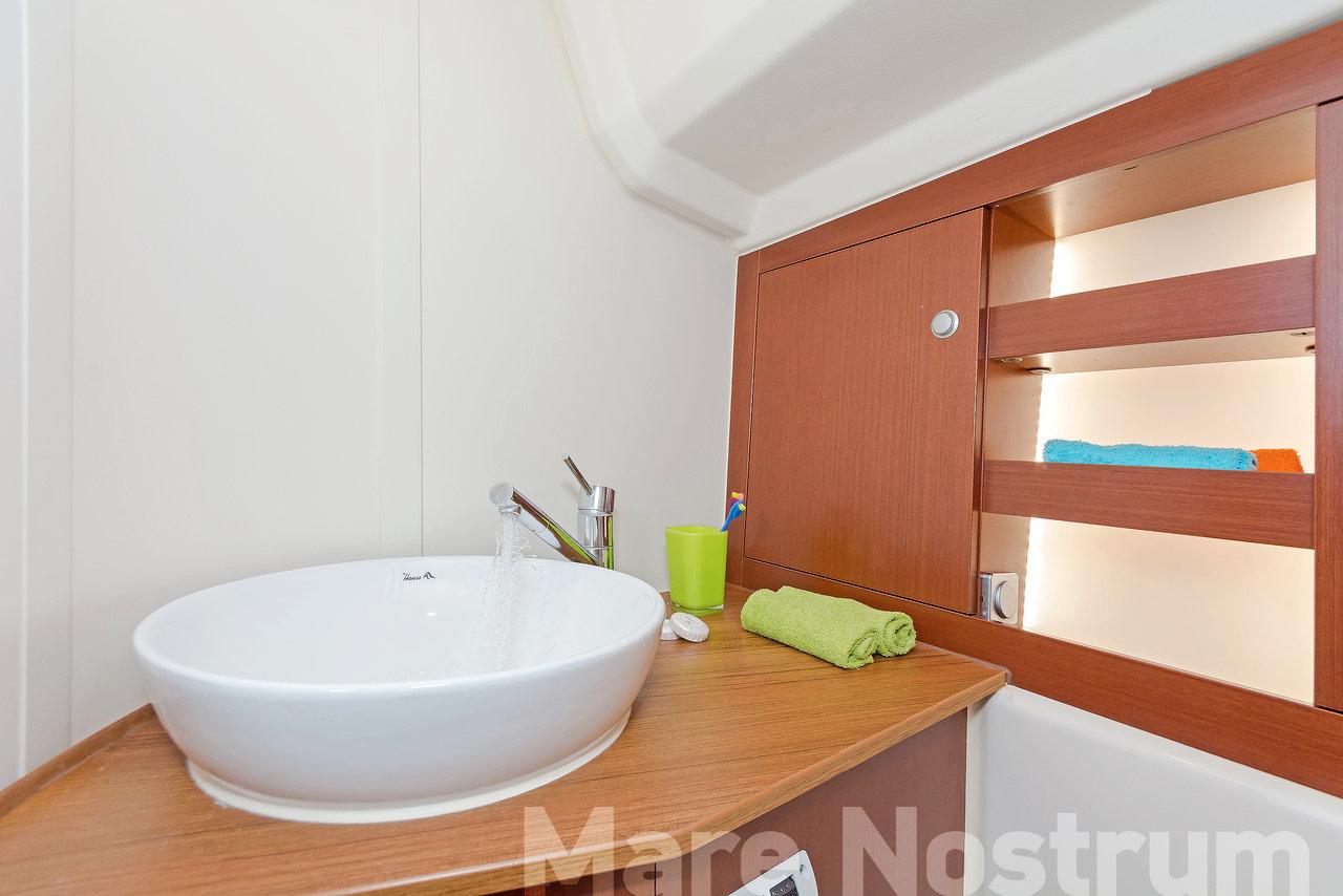 Hanse 385, picture 24