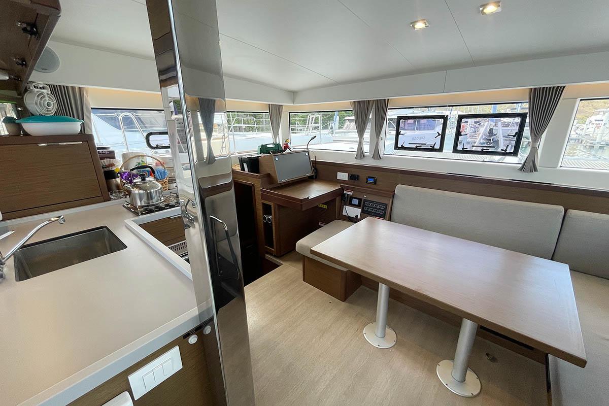 Lagoon 40 - 3 + 2 cab, picture 9