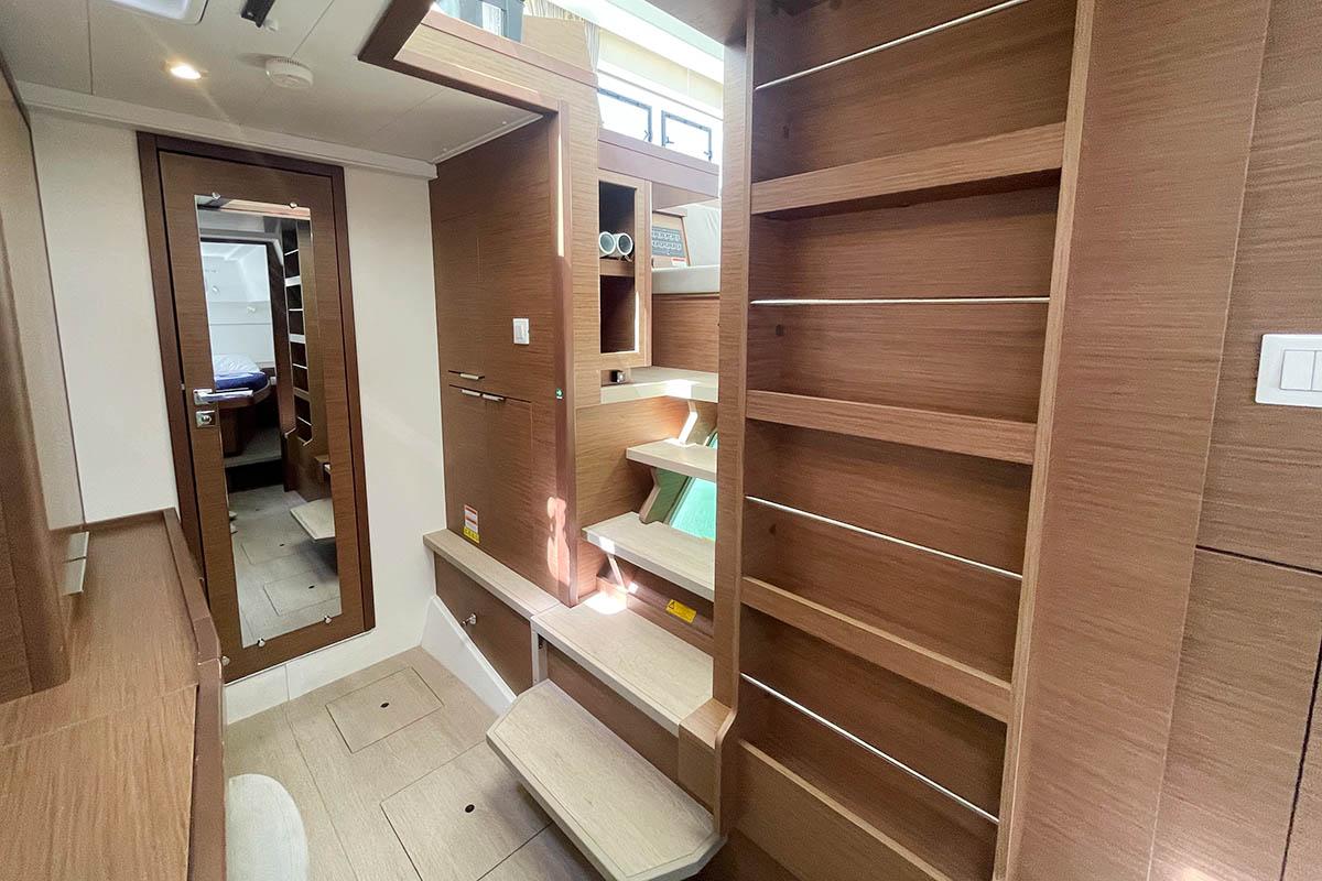 Lagoon 40 - 3 + 2 cab, picture 15