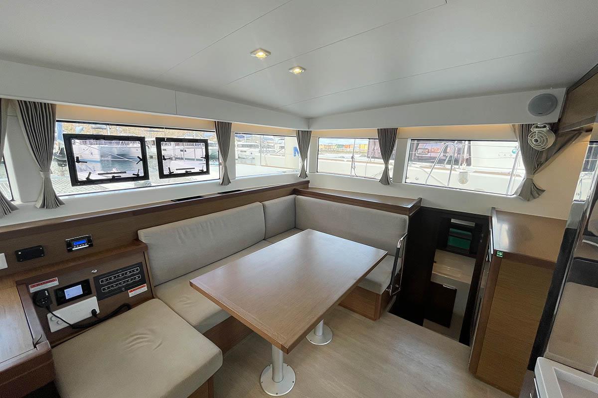 Lagoon 40 - 3 + 2 cab, picture 10