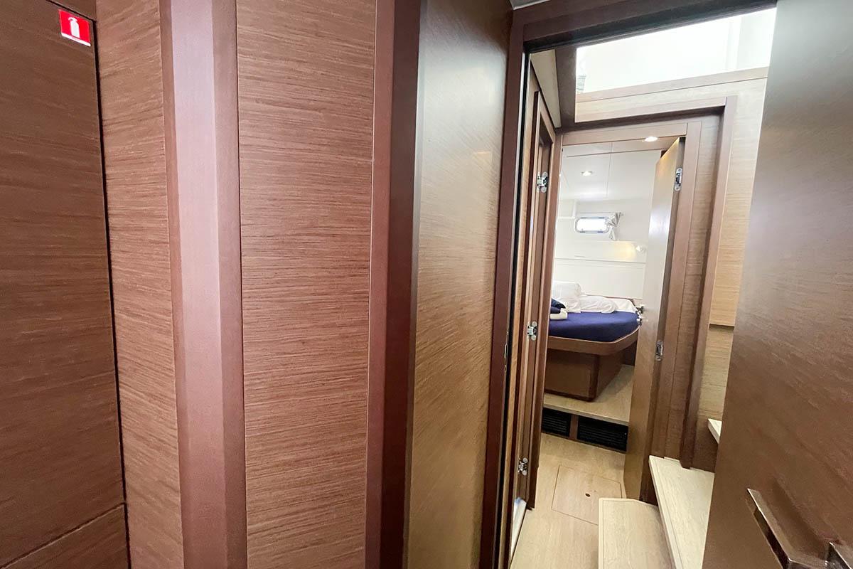 Lagoon 40 - 3 + 2 cab, picture 19