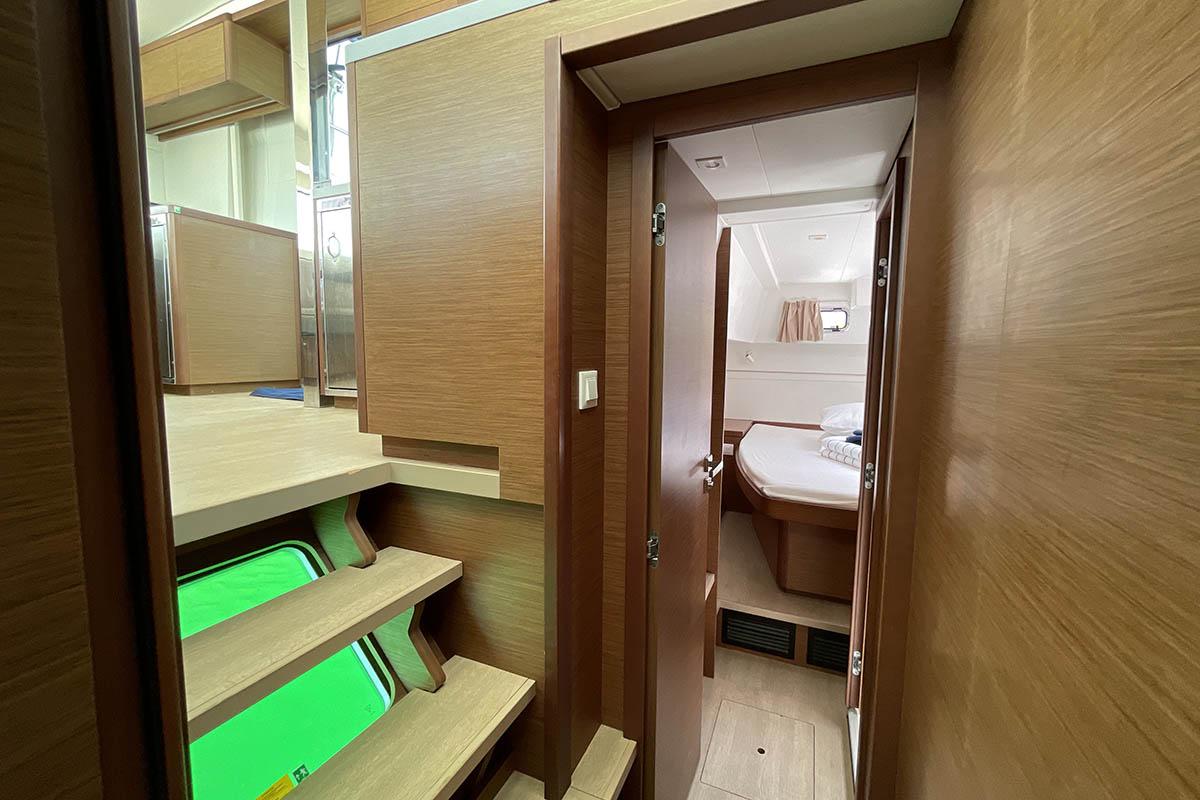 Lagoon 40 - 4 + 2 cab, picture 23