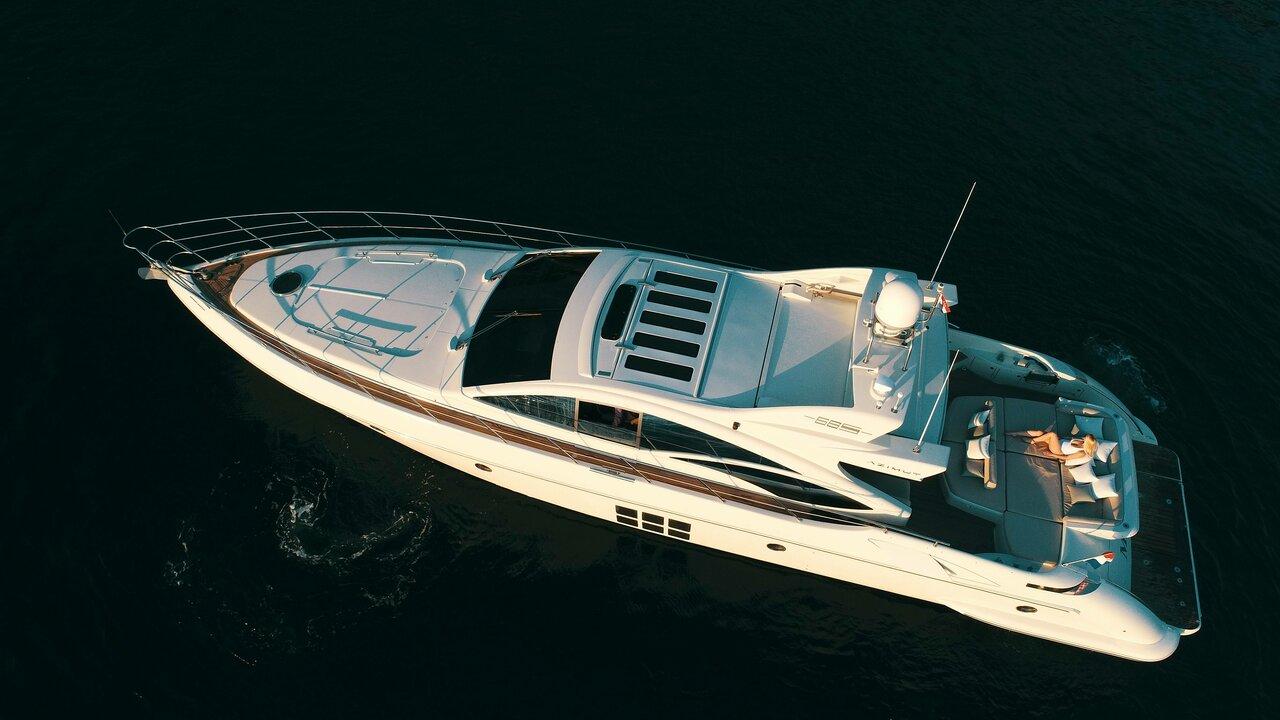 Book Azimut 68 - 3 + 1 cab. Luxury motor yacht for bareboat charter in ACI Marina Split, Split region, Croatia with TripYacht!, picture 8