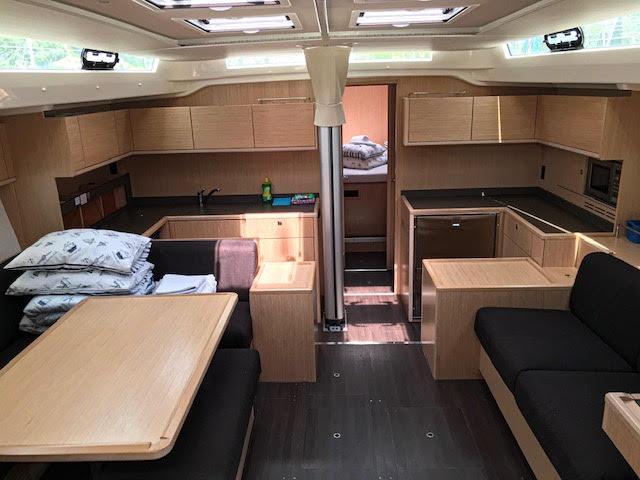 Bavaria C57 Holiday, picture 8