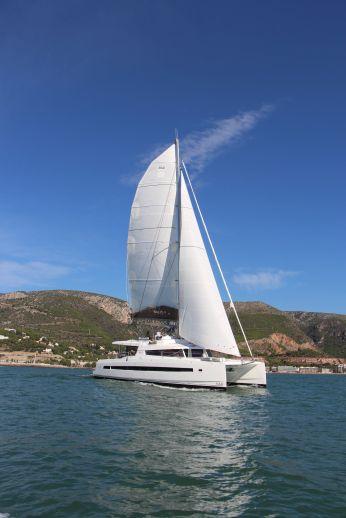 Book Bali 5.4 - 6 + 2 cab. Catamaran for bareboat charter in Sicily, Portorosa, Sicily, Italy with TripYacht!, picture 4