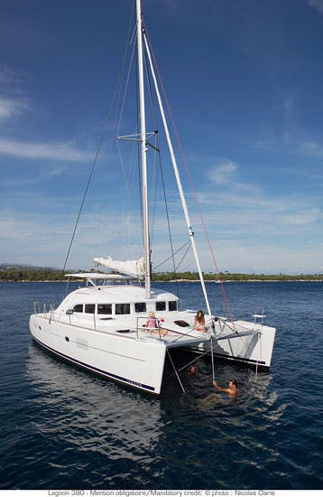 Book Lagoon 380 - 4 cab. Catamaran for bareboat charter in Trogir, Yachtclub Seget (Marina Baotić), Split region, Croatia with TripYacht!, picture 4