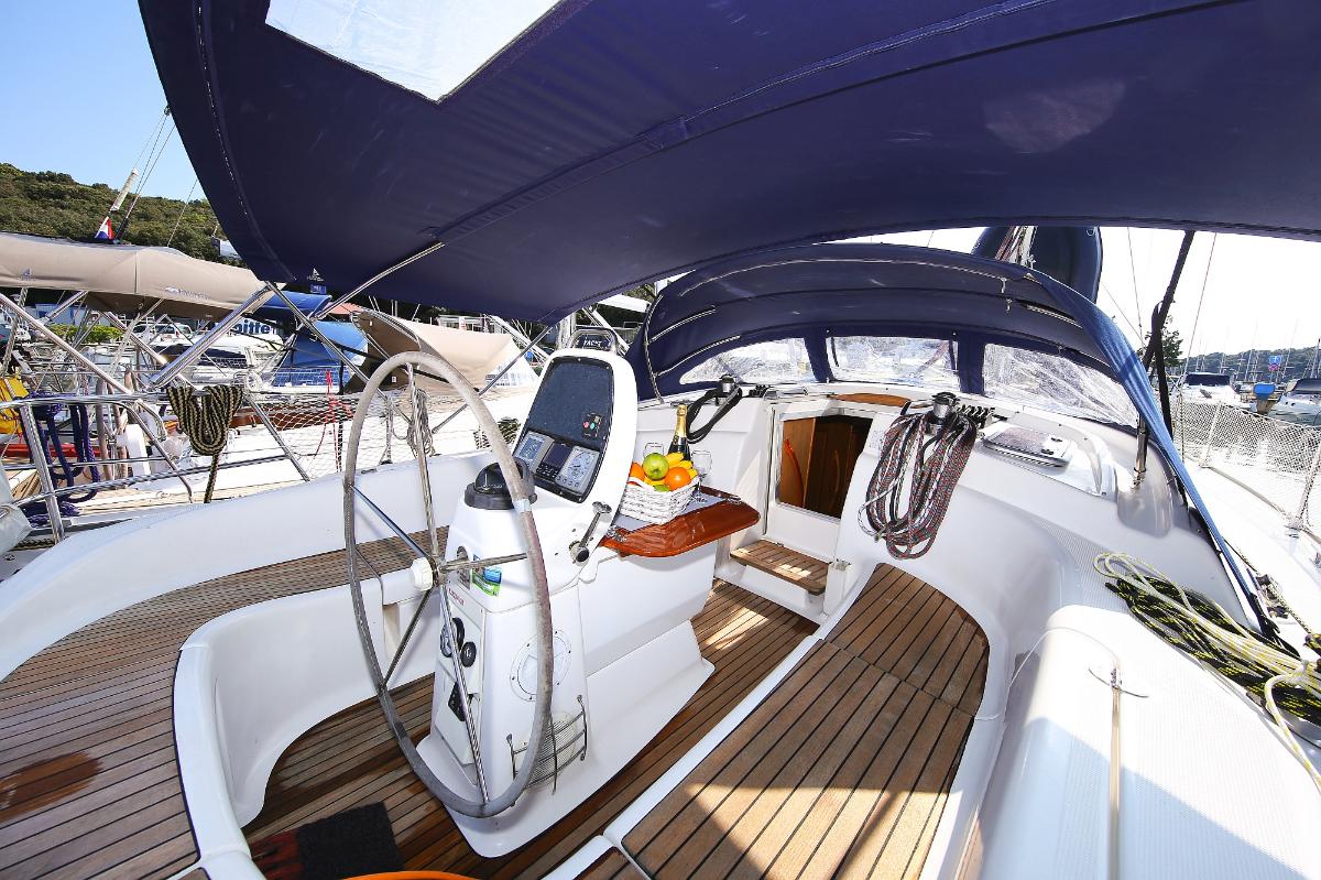 Bavaria 39 Cruiser, picture 8