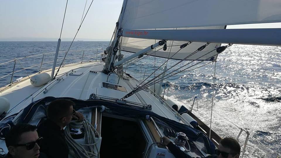 Bavaria 49, picture 8