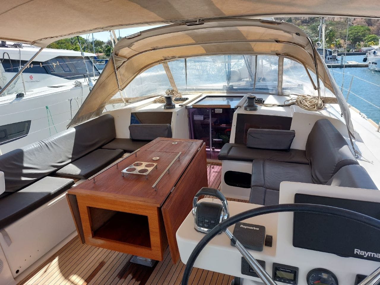 Book Dufour 520 GL Sailing yacht for bareboat charter in Corsica, Ajaccio, Port Tino Rossi, Corsica, France with TripYacht!, picture 3