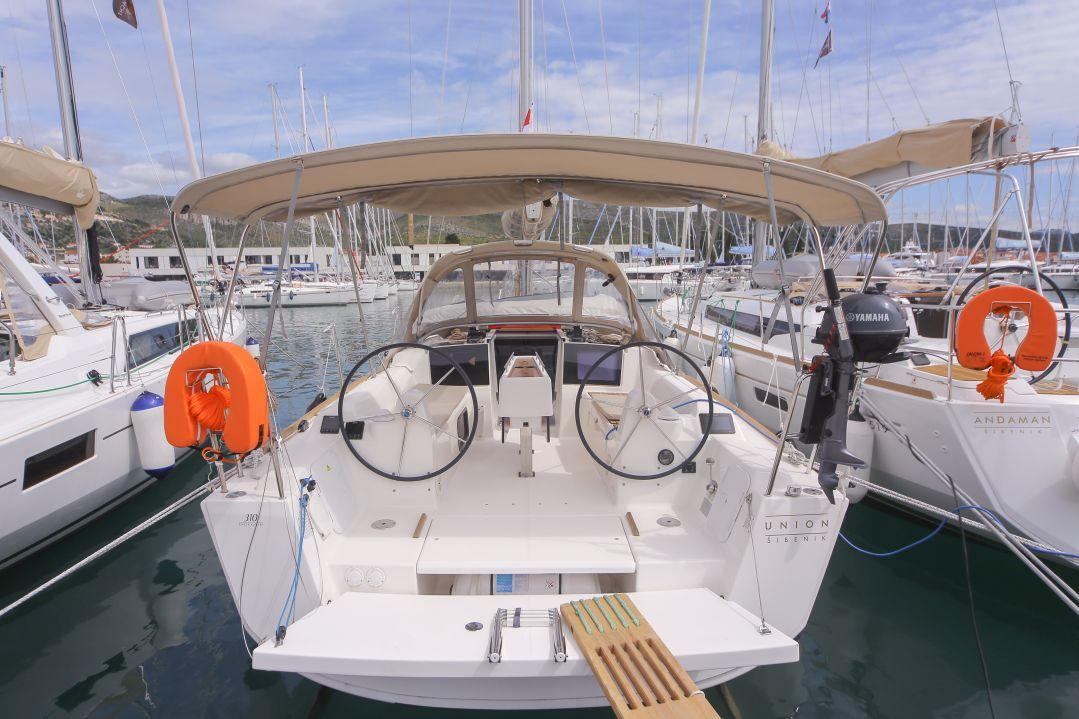 Dufour 310 GL, picture 13
