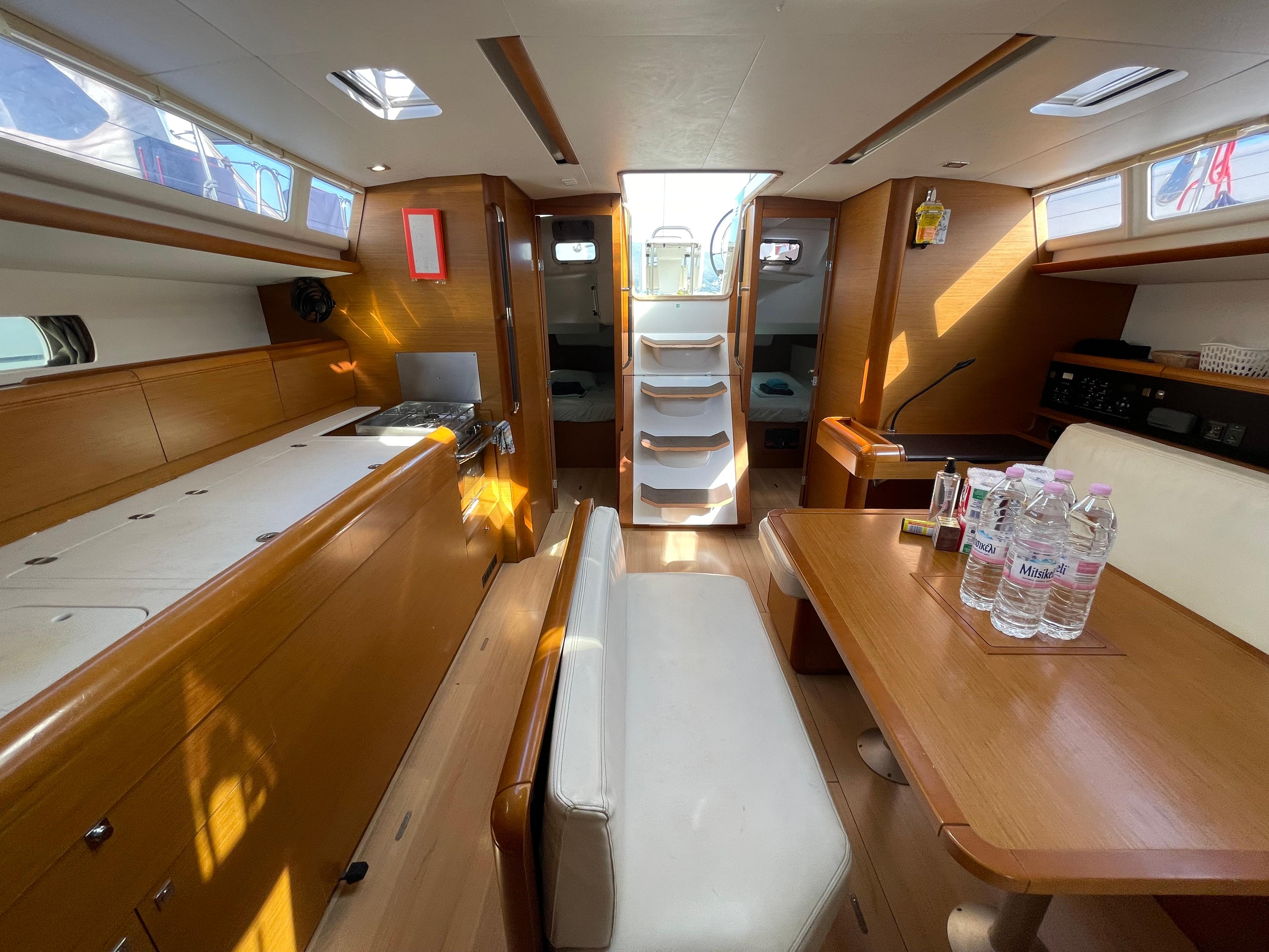 Sun Odyssey 479 - 4 cab., picture 8