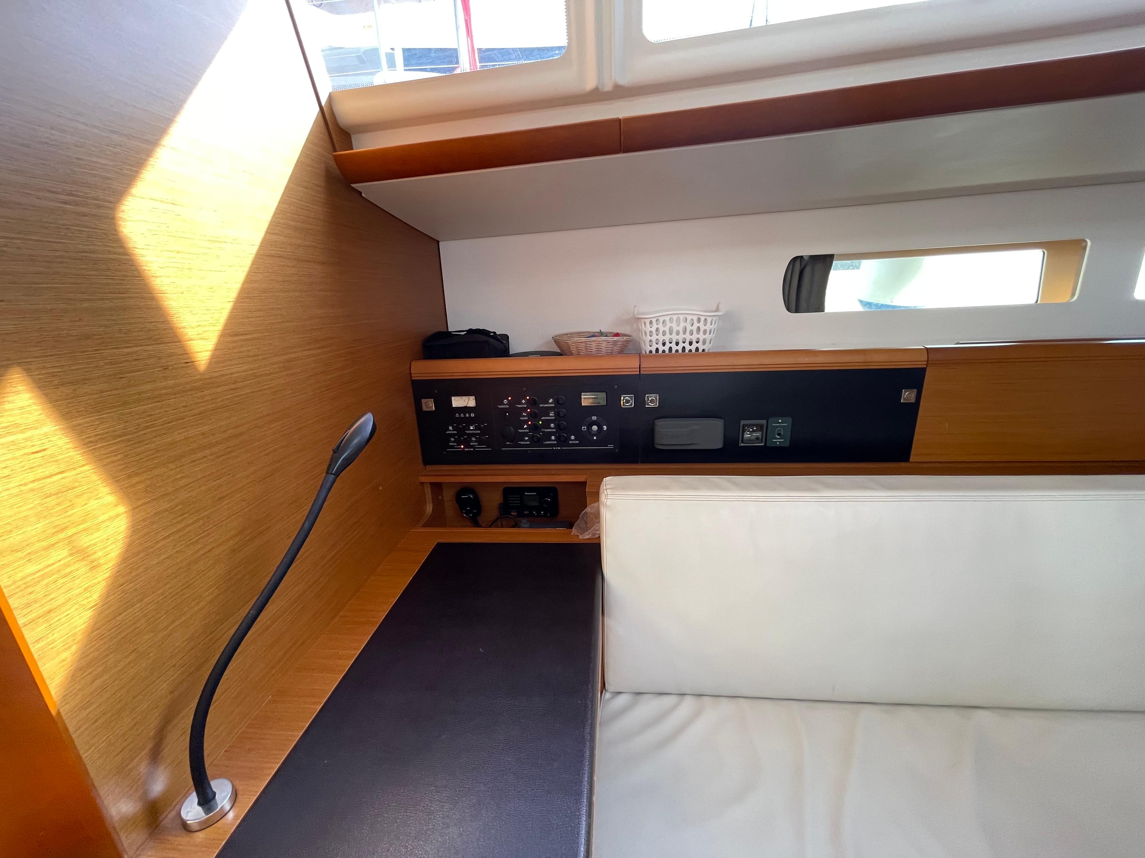 Sun Odyssey 479 - 4 cab., picture 11