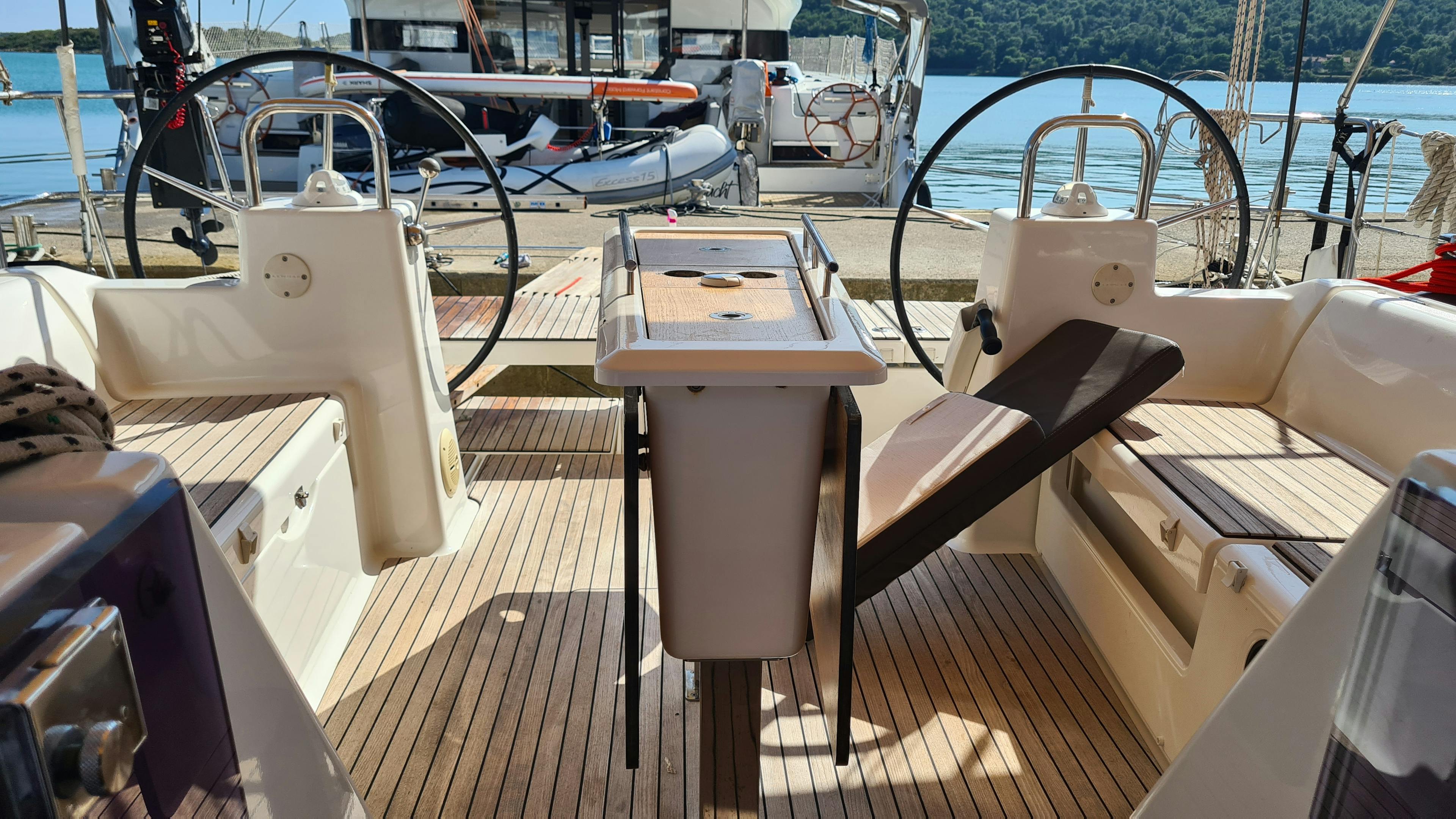 Book Dufour 460 GL Sailing yacht for bareboat charter in Pula, ACI Marina Pomer, Istra, Croatia with TripYacht!, picture 7