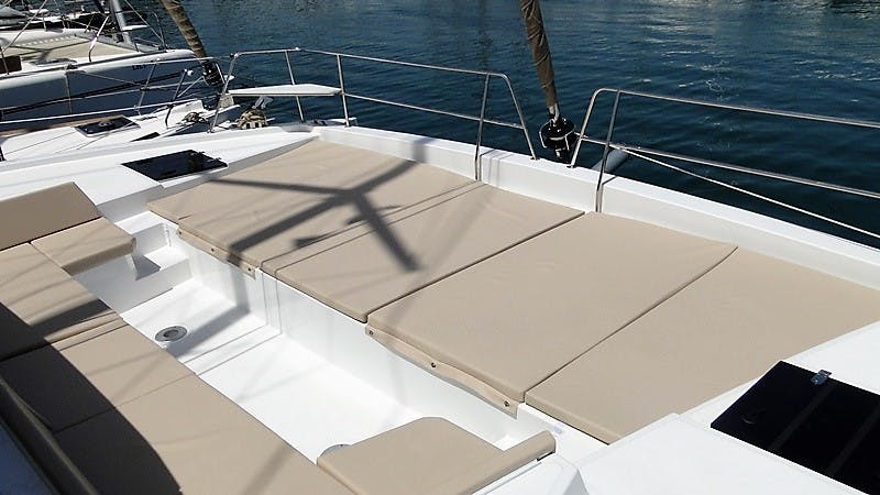 Book Bali 4.5 - 4 + 2 cab. Catamaran for bareboat charter in Athens, Alimos marina, Athens area/Saronic/Peloponese, Greece with TripYacht!, picture 13
