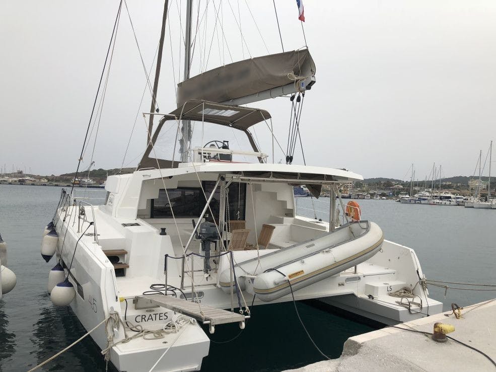 Book Bali 4.5 - 4 + 2 cab. Catamaran for bareboat charter in Athens, Alimos marina, Athens area/Saronic/Peloponese, Greece with TripYacht!, picture 10